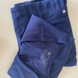 Figs Scrubs - tip & bottom